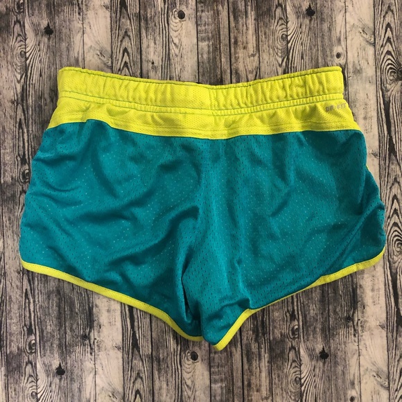 Nike Workout Shorts - Picture 2 of 4